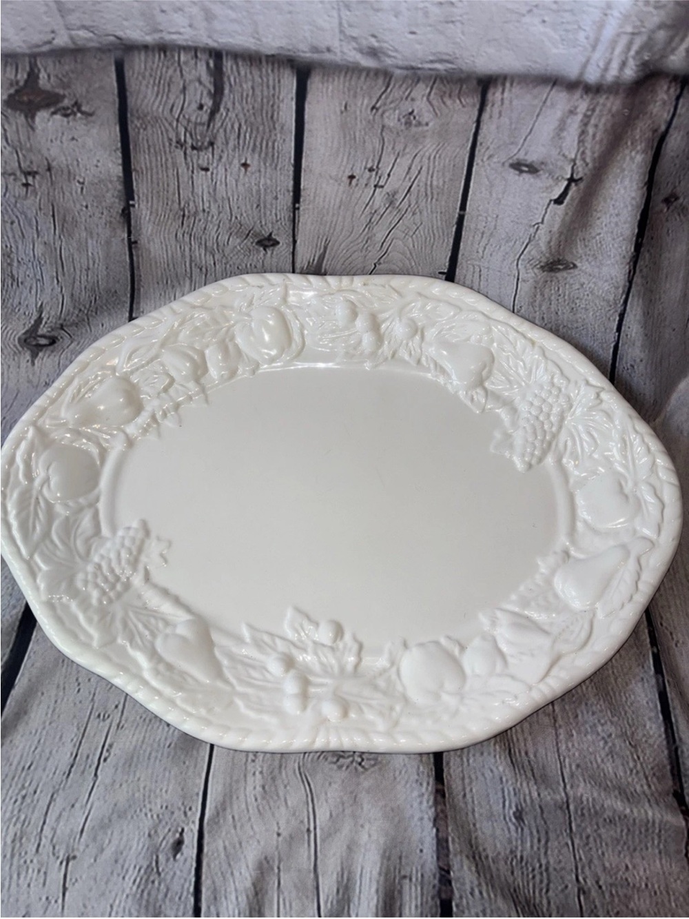 Nature By Tabletops Unlimited Large Pasta And Salad Platter 21 3/4” Oval Fruit - Picture 1 of 6